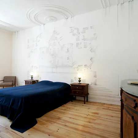 Lost :: Cais House
