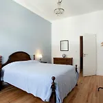 里斯本码头之家迷失旅馆 3*